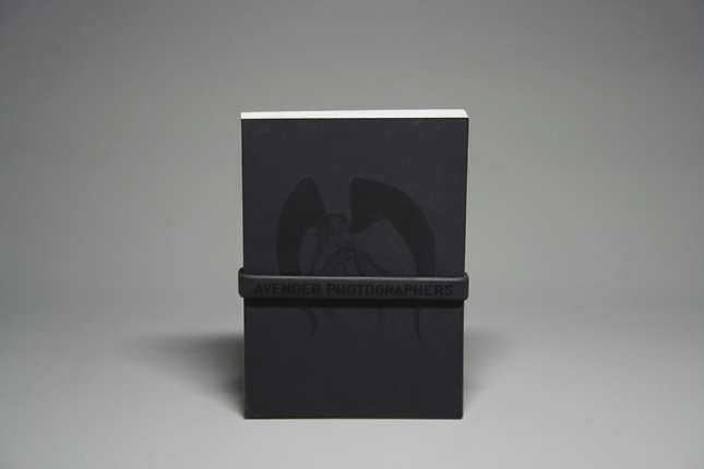 01 avenger card set